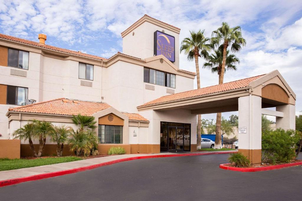 Sleep Inn Phoenix Sky Harbor Airport Main image 1